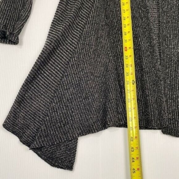 Cabi 3530 Long Layer Cardigan Sweater‎ Medium Size M Open Front Black and Gray - Picture 4 of 9